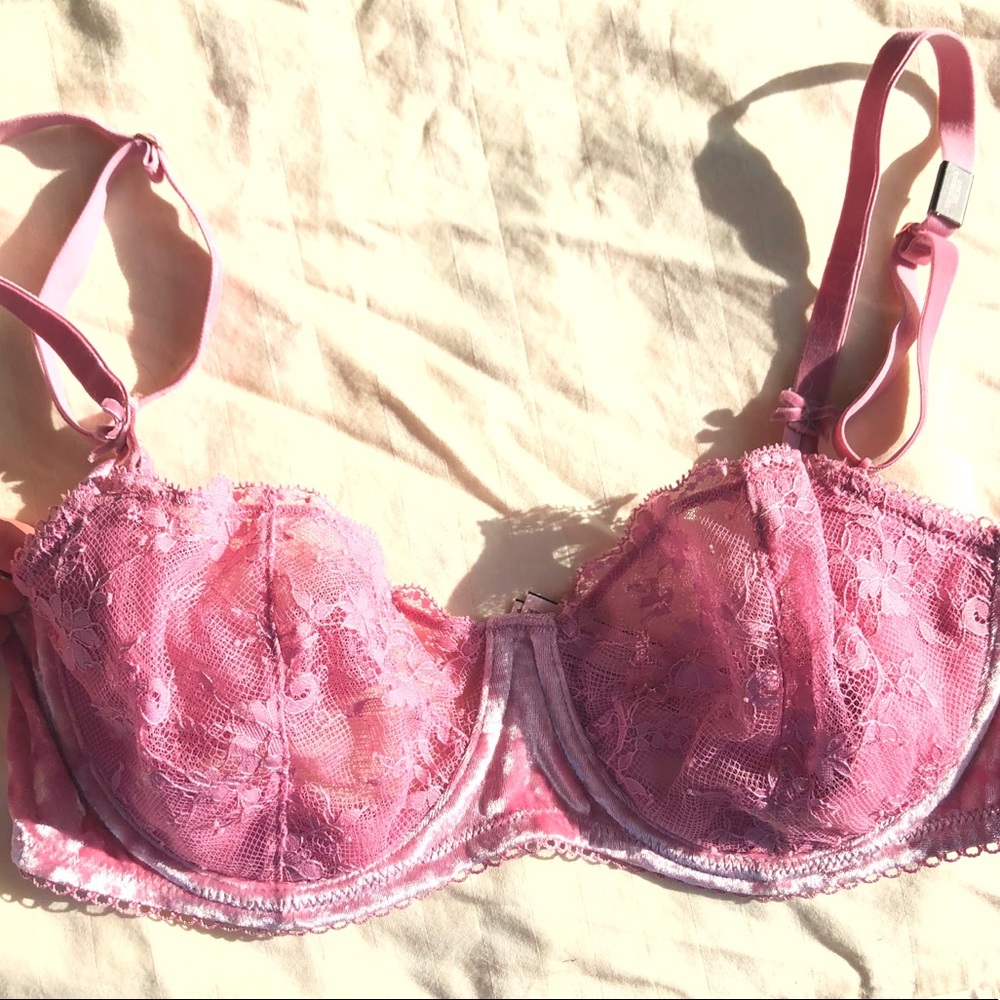 NWT Victoria’s Secret Dream Angels, 32DDD bra